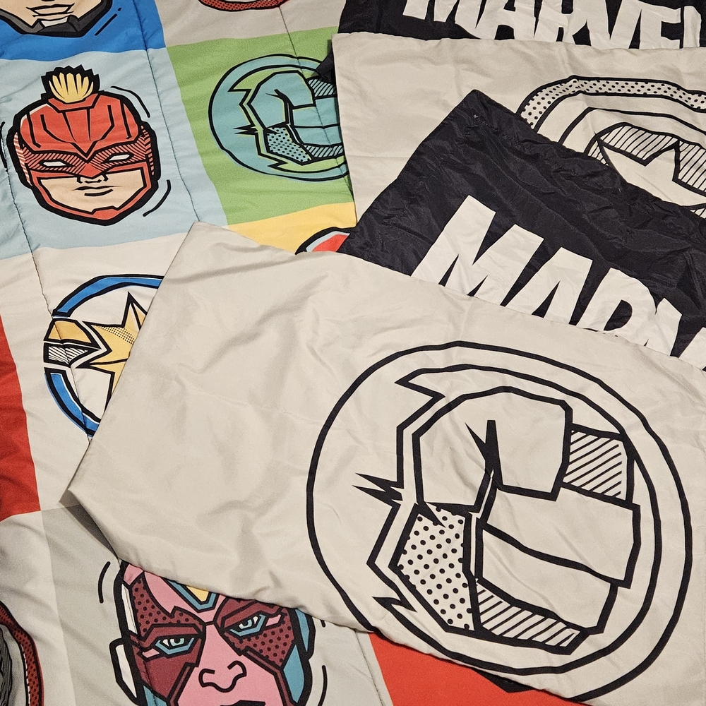 Marvel Superhero Themed Bedding Set